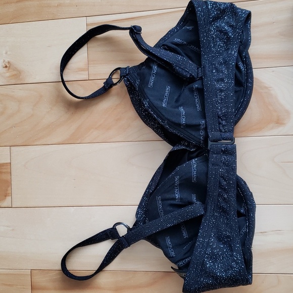 Simon Chang bikini 👙 - Picture 7 of 14